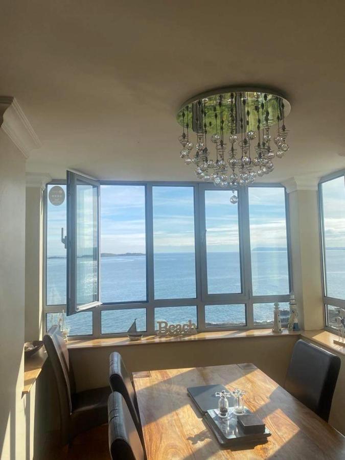 Blue Pool View Apartment Портръш Екстериор снимка
